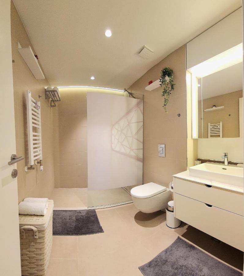 Belgrade Waterfront 16Th Fl Lux Apt. W/ City View ภายนอก รูปภาพ
